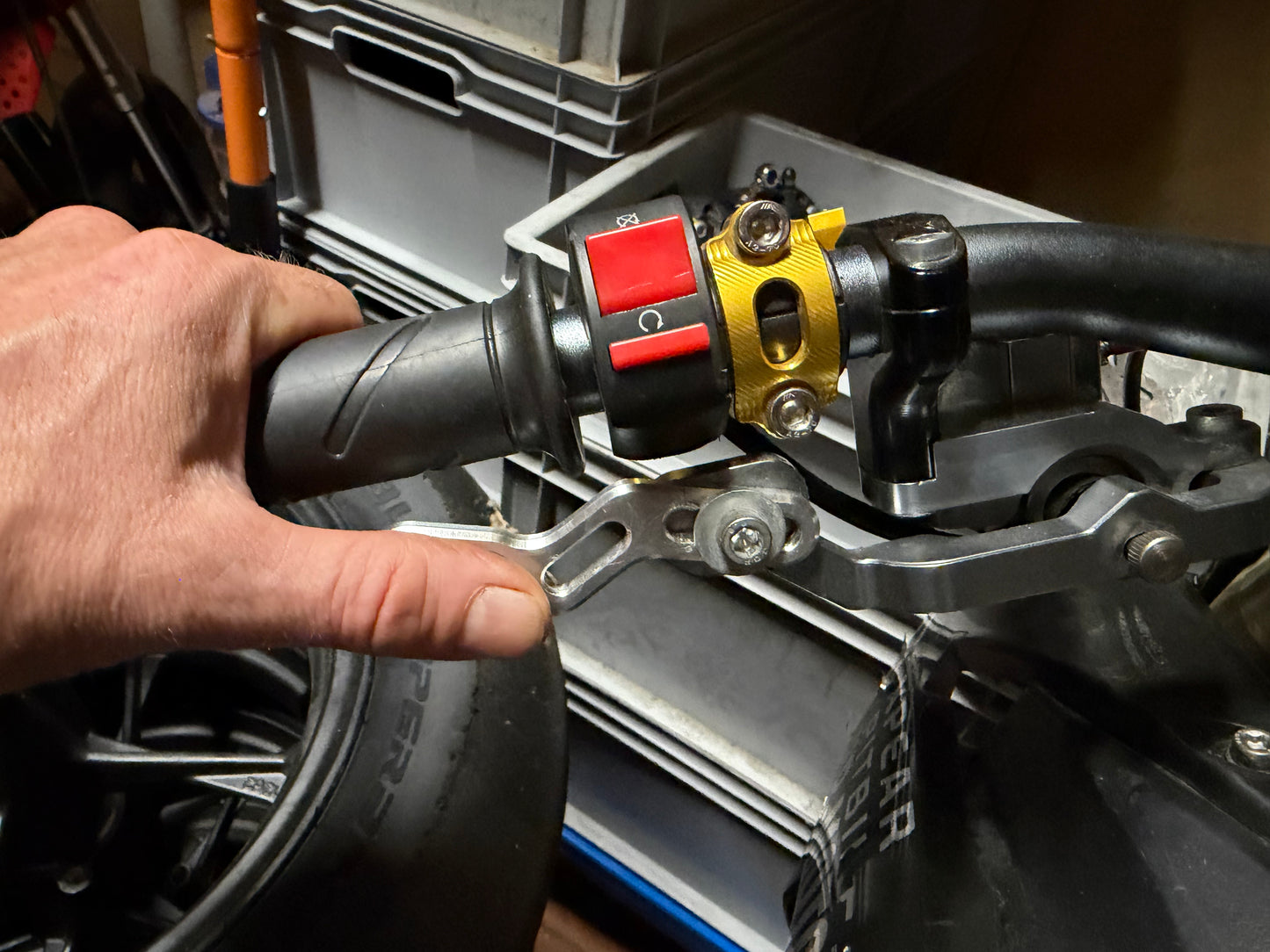 8.1 Daumenbremse CNC Verlängerung
