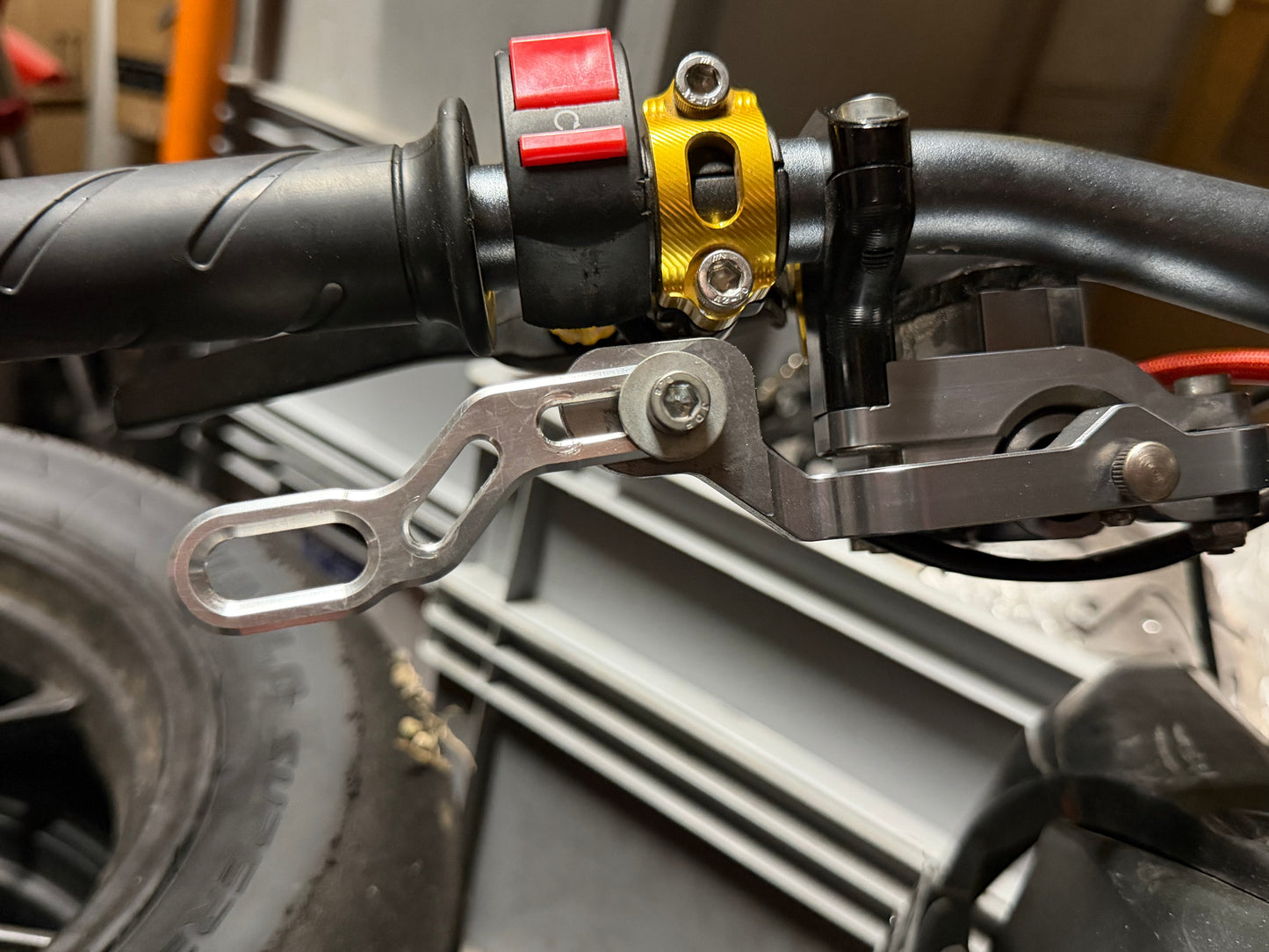 8.1 Daumenbremse CNC Verlängerung