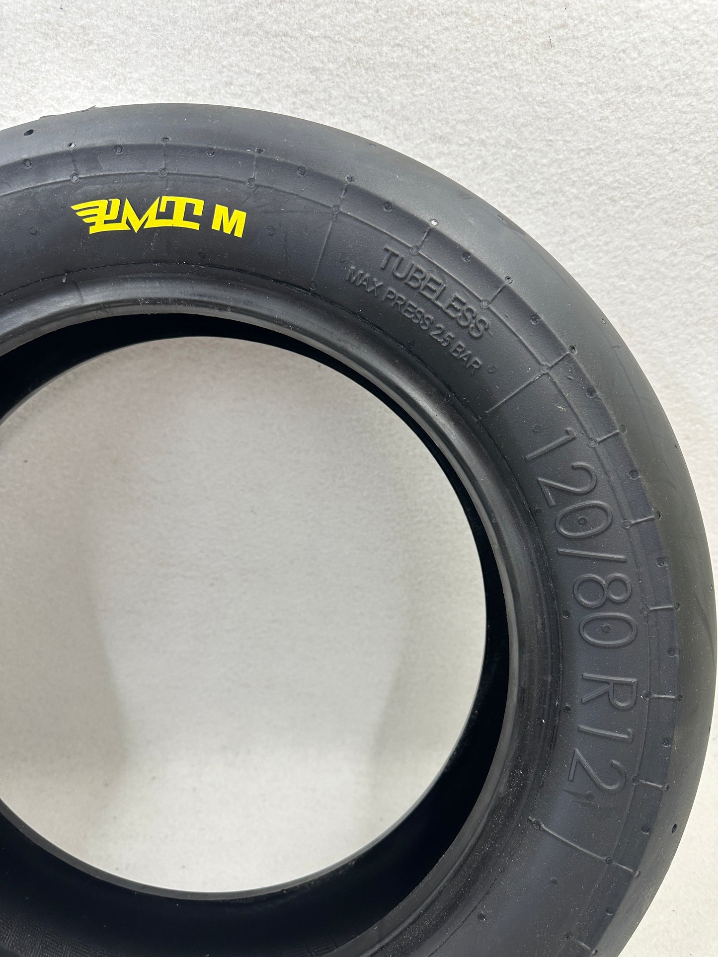 PMT Slik Medium 120/80 12" Hinten